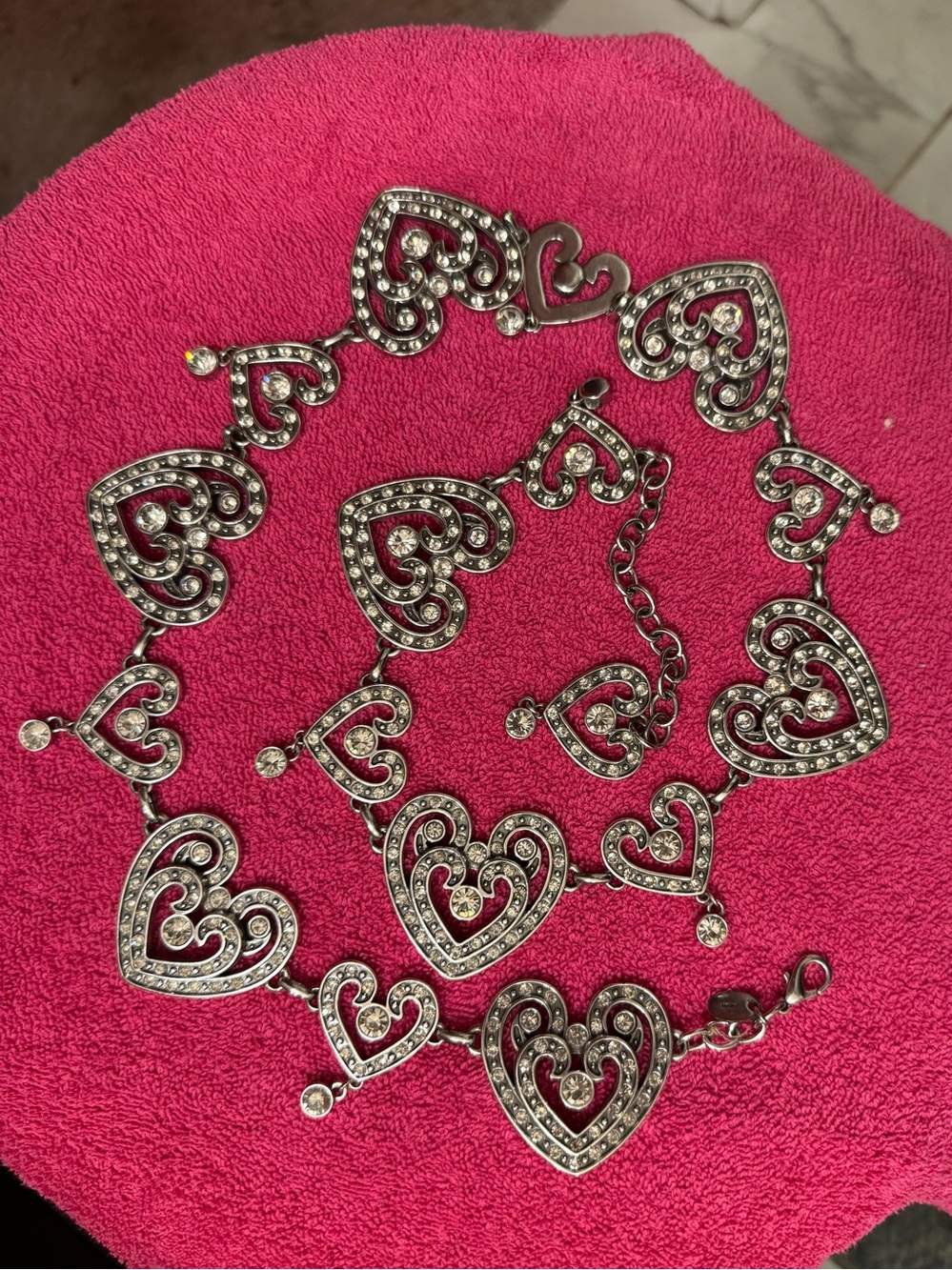 Rhinestone Heart Link Belt in Silver - Picture 3 of 8